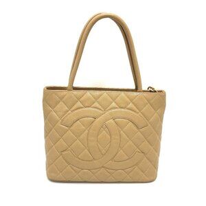 CHANEL A01804 CC CC Mark Reissue Tote Bag Caviar Leather Beige